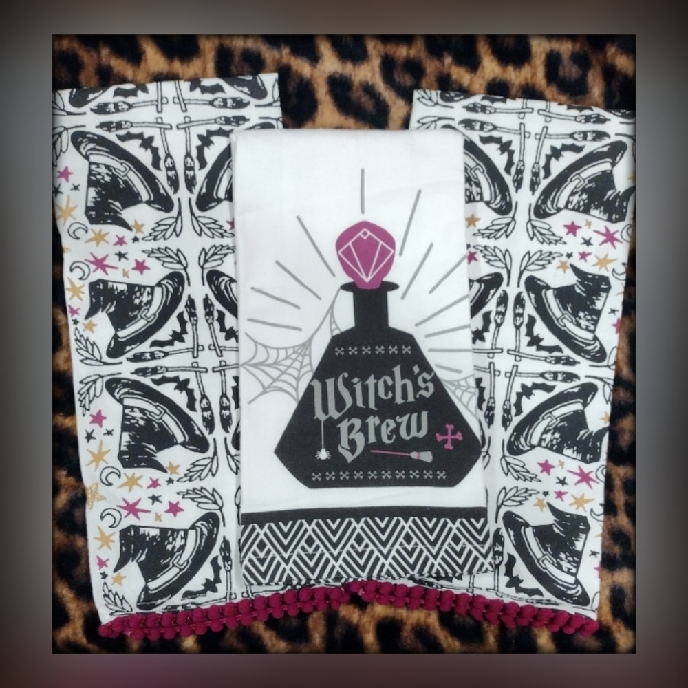 🕸️ Witches Brew Kitchen Towels 🕸️